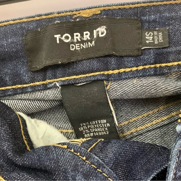 Torrid Denim Jeans Size 14S - Picture 6 of 10